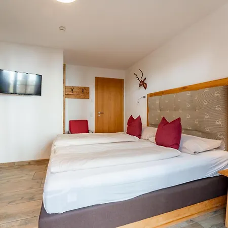 Tauern Mitterwirt 215