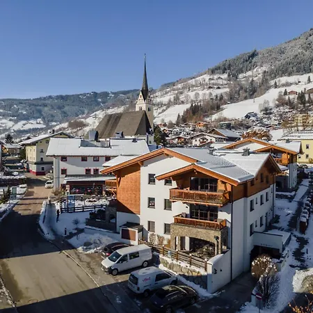 Tauern Mitterwirt 215 *